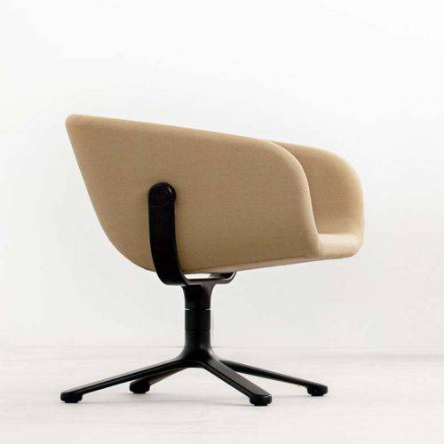 product 11 500x500 - صندلی فلزی سفید