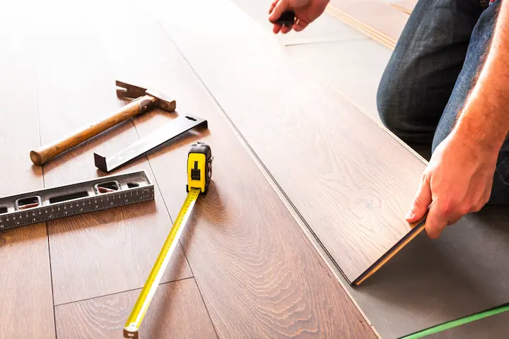 Why wood flooring is a hit for many places - پارکت ضد آب کف پوشی برای مکان های مرطوب